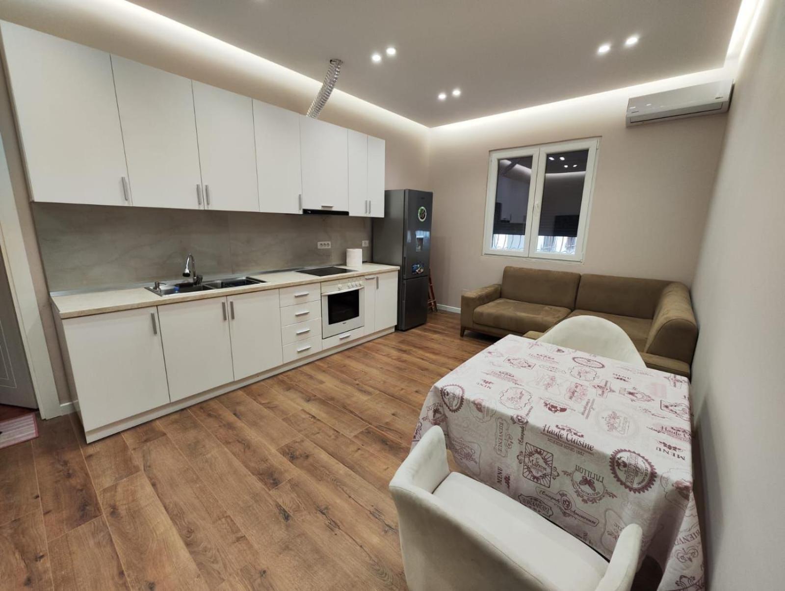 Pandora'S Box Apartament ティラナ エクステリア 写真